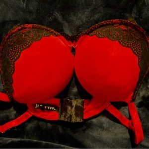 Torrid red/black bra